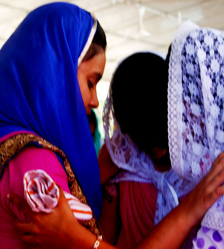 Way of Hope Leader Counselling a Person